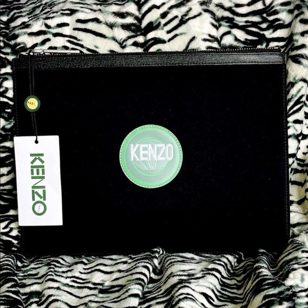 BNWT   Kenzo Clutch Bag